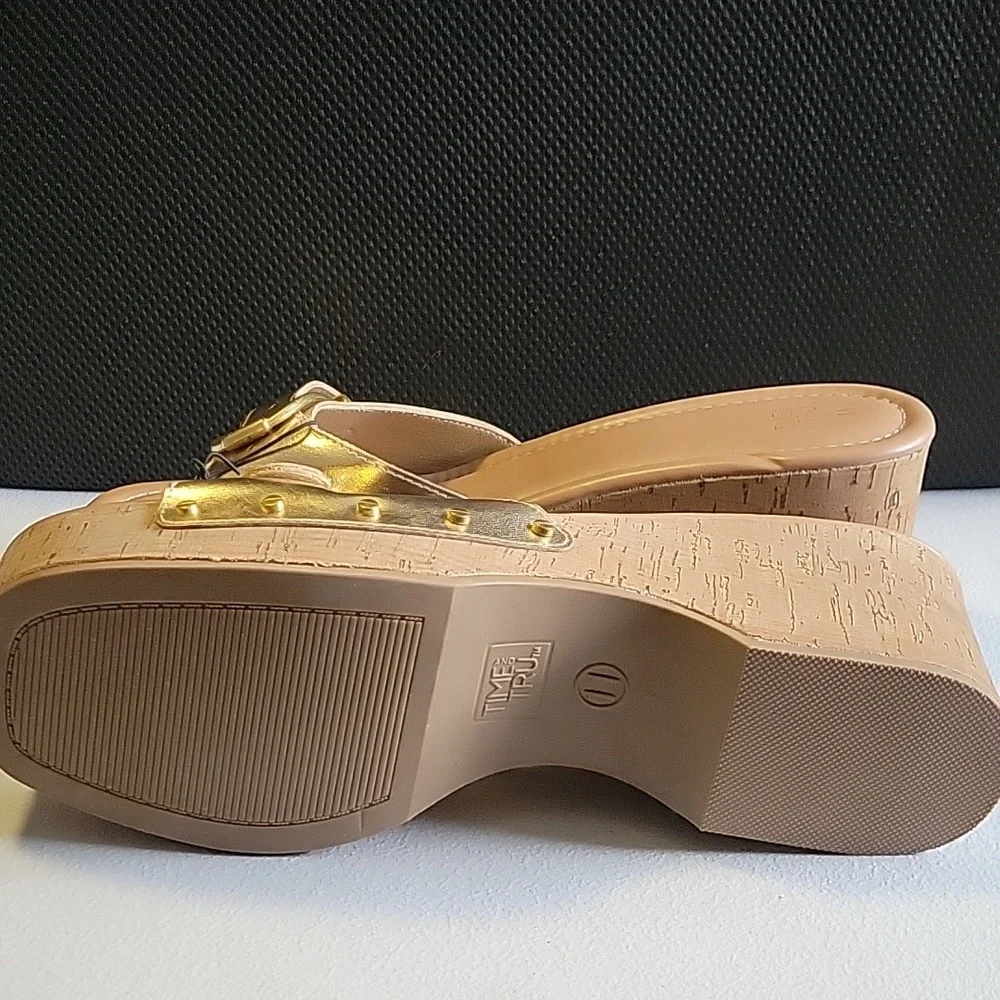 Gold Platform Sandals New